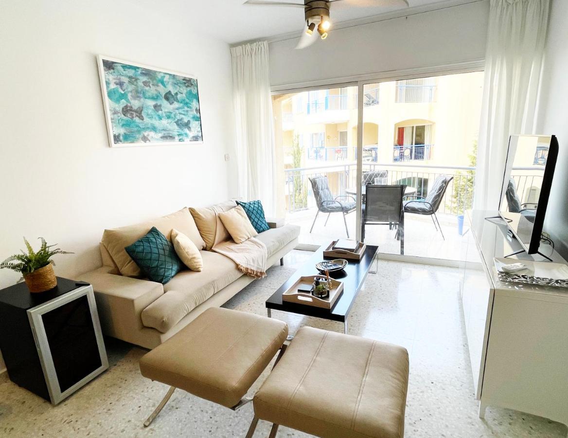 Direct Sea View & Quality Bed - Kings Palace 1 Bed Paphos Eksteriør billede